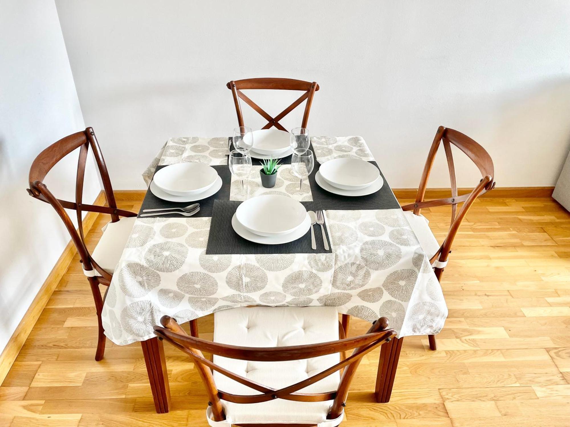 San Juan. Piscina Y Parking Privado. Appartement *